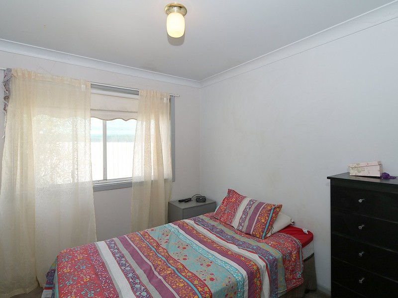 16 Jeeba Place, Glenfield Park NSW 2650