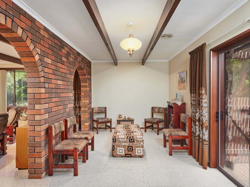 79 Simkin Crescent, Kooringal NSW 2650