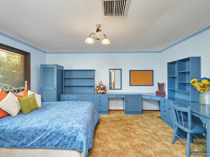 79 Simkin Crescent, Kooringal NSW 2650