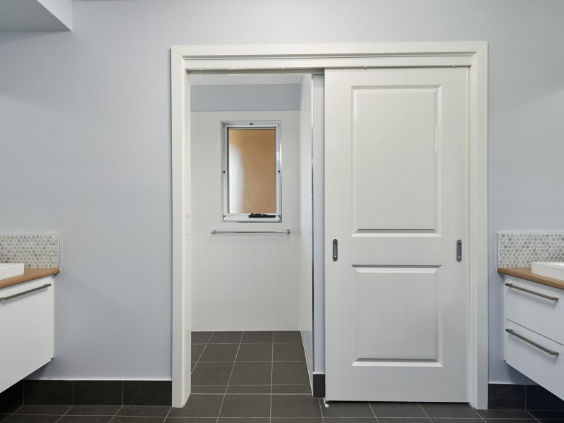 1 Eucalypt Street, Forest Hill NSW 2651