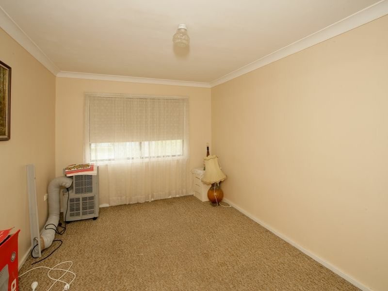 6 Malta Crescent, Ashmont NSW 2650