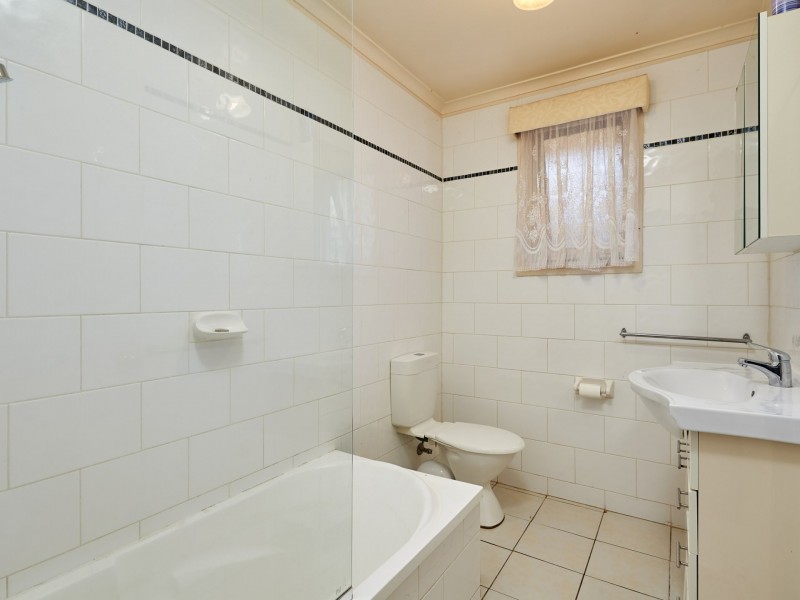 7 Edghill Place, Tolland NSW 2650