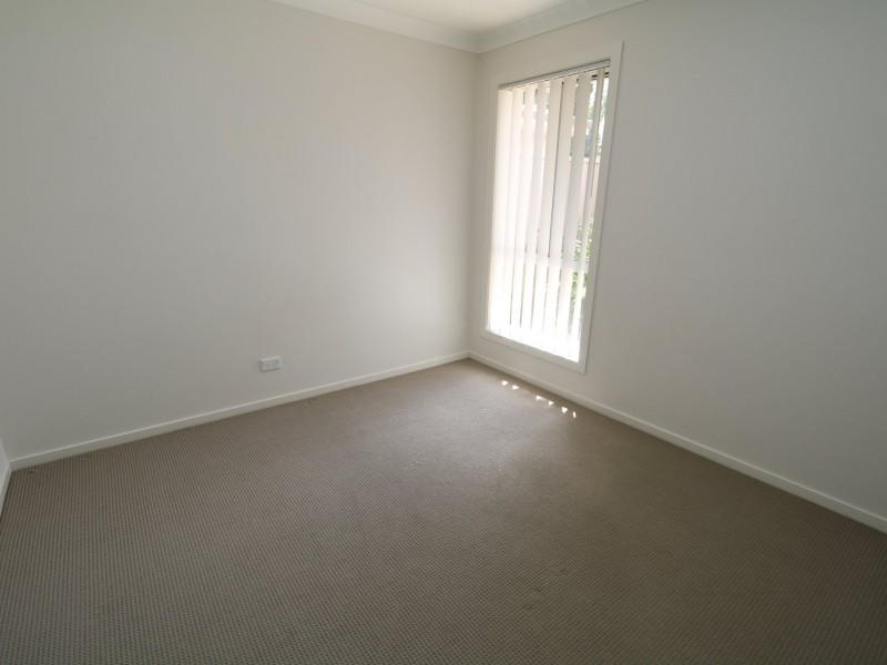 12/10 Mirrul Street, Glenfield Park NSW 2650