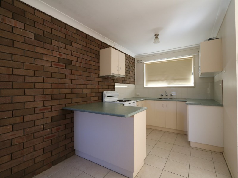 2/14 Sherwood Avenue, Kooringal NSW 2650