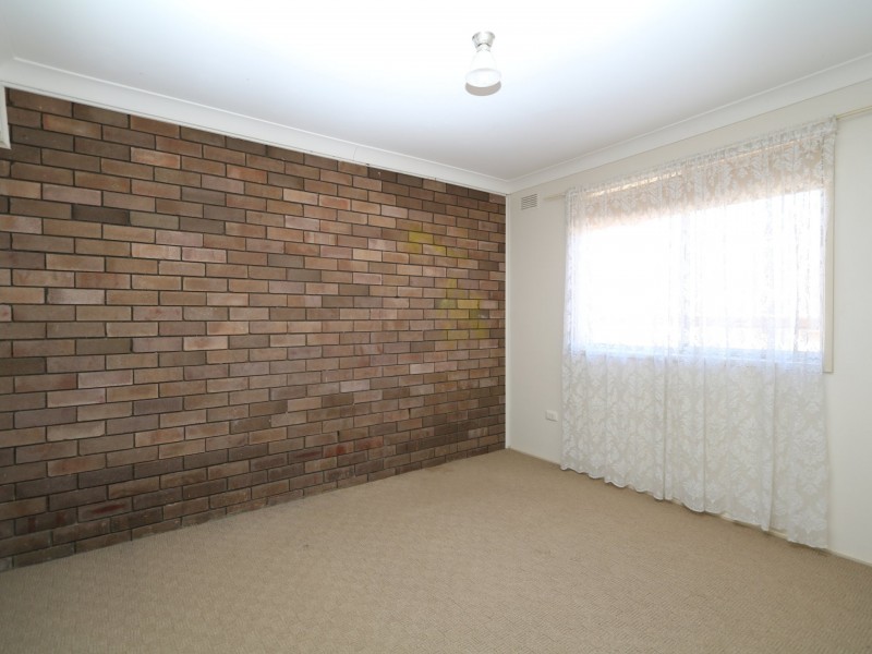 2/14 Sherwood Avenue, Kooringal NSW 2650