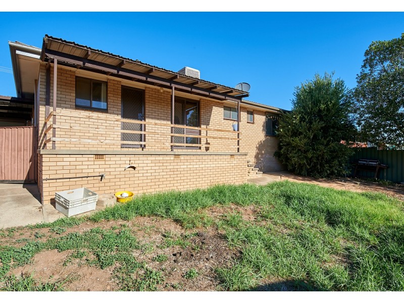 26 Mallory Street, Ashmont NSW 2650