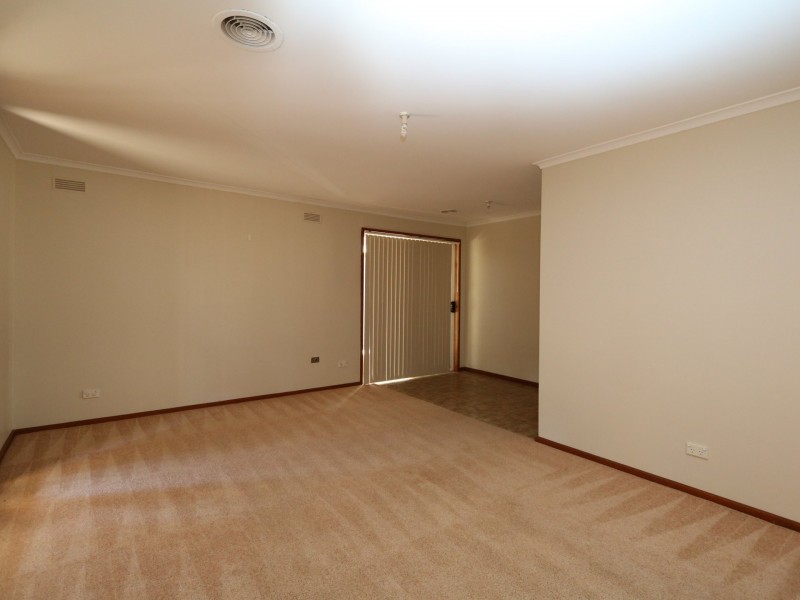 264 Fernleigh Road, Ashmont NSW 2650