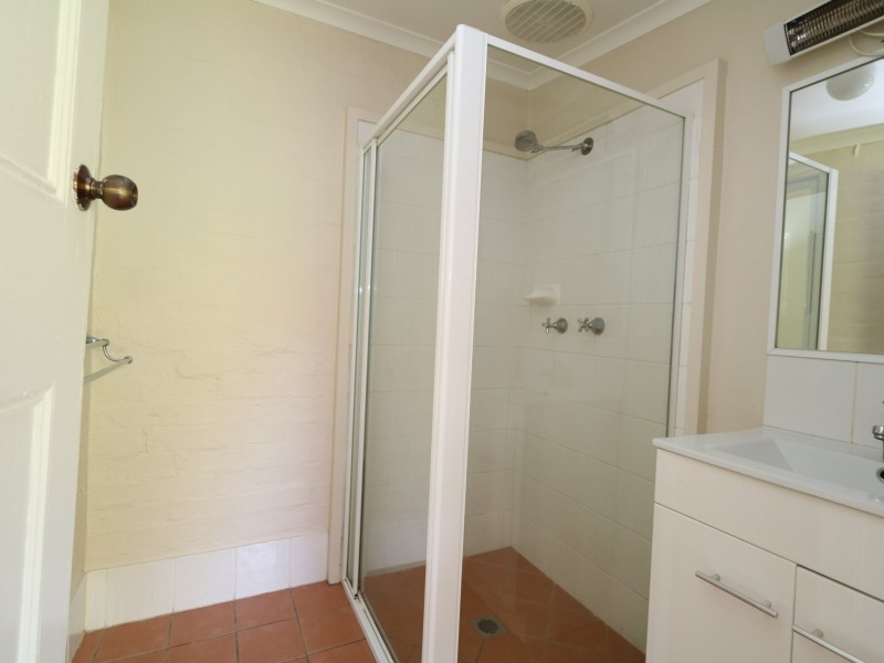 76 Kincaid Street, Wagga Wagga NSW 2650