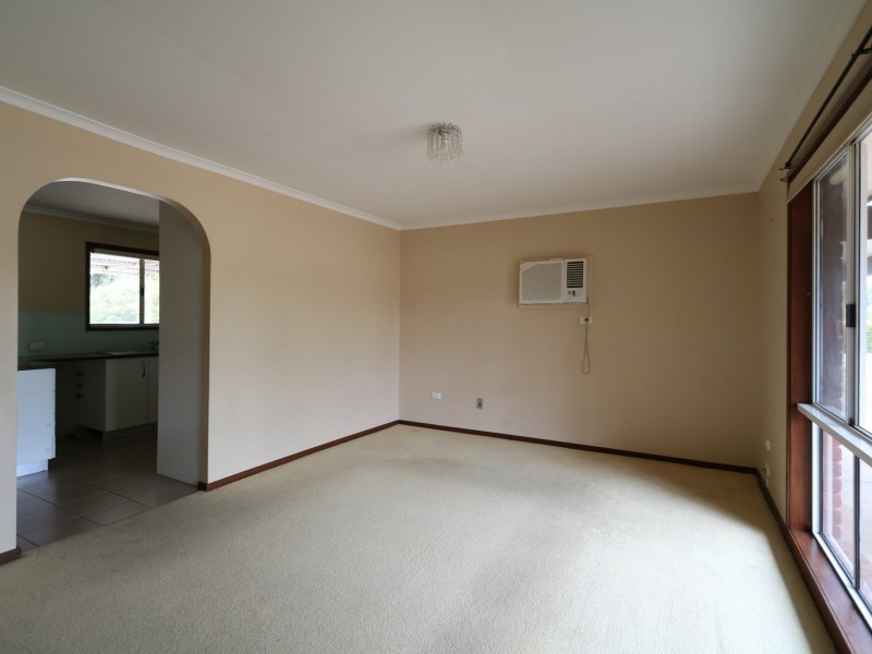 31 Darri Street, Glenfield Park NSW 2650