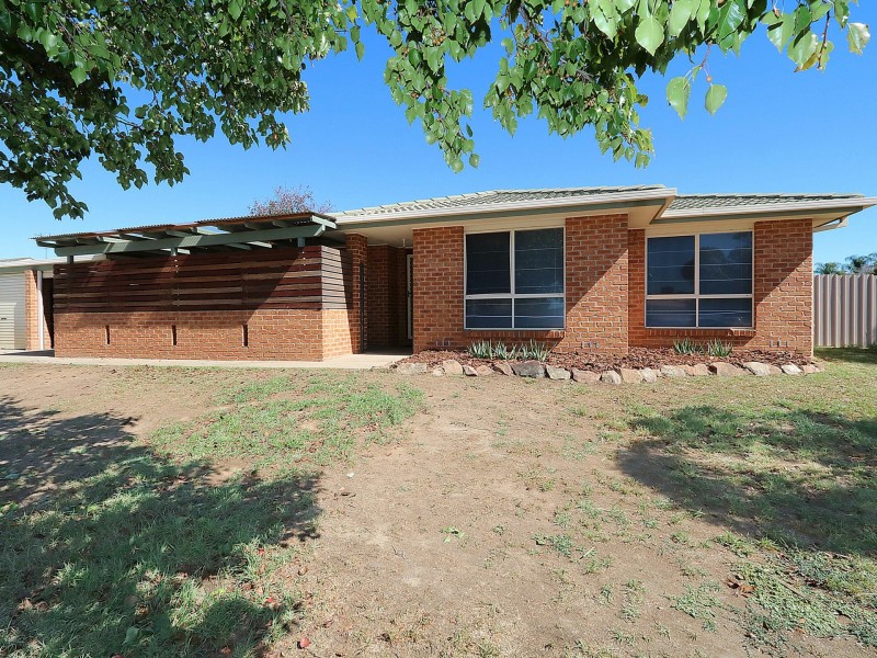 48 Lamilla Street, Glenfield Park NSW 2650