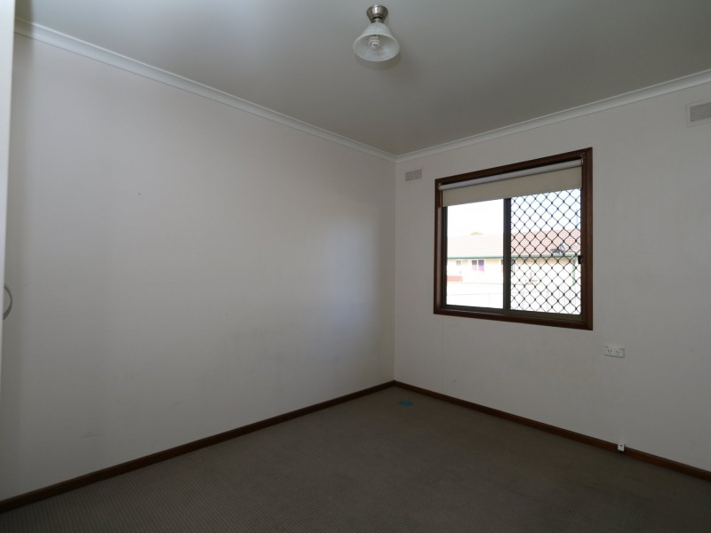 157 Raye Street, Tolland NSW 2650