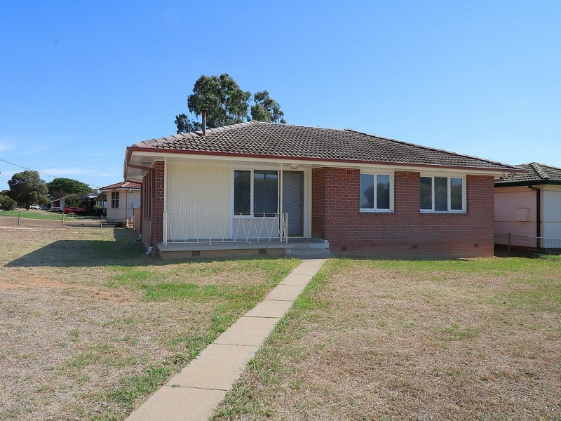 10 Lae Avenue, Ashmont NSW 2650