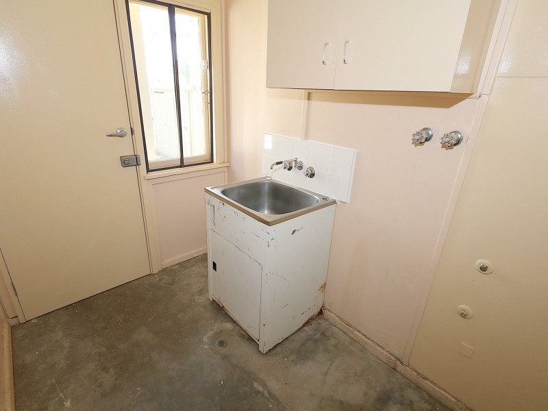 10 Lae Avenue, Ashmont NSW 2650