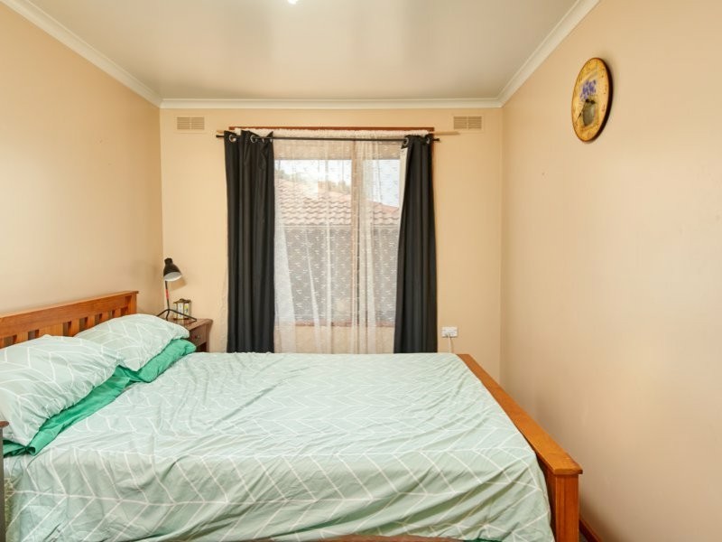 161 Raye Street, Tolland NSW 2650