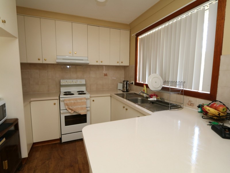 30 Avocet Drive, Estella NSW 2650