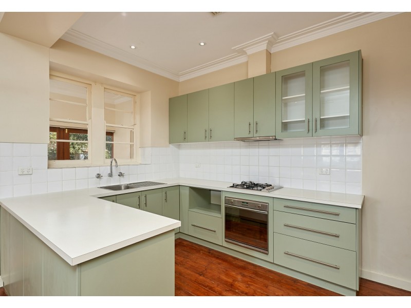 52 Meurant Avenue, Wagga Wagga NSW 2650