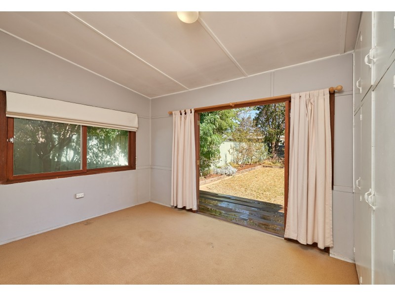 52 Meurant Avenue, Wagga Wagga NSW 2650