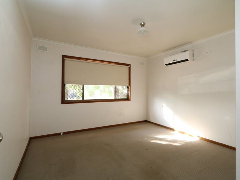 157 Raye Street, Tolland NSW 2650