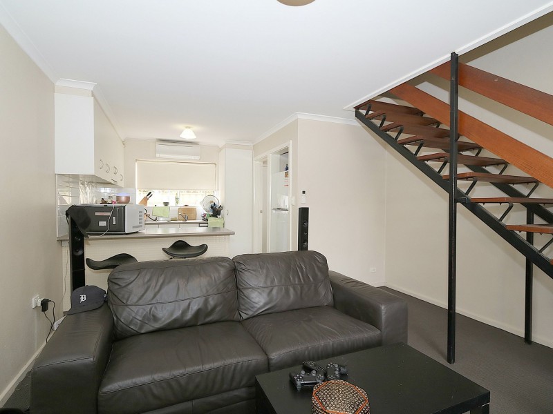 Unit 3/12 Higgins Avenue, Wagga Wagga NSW 2650