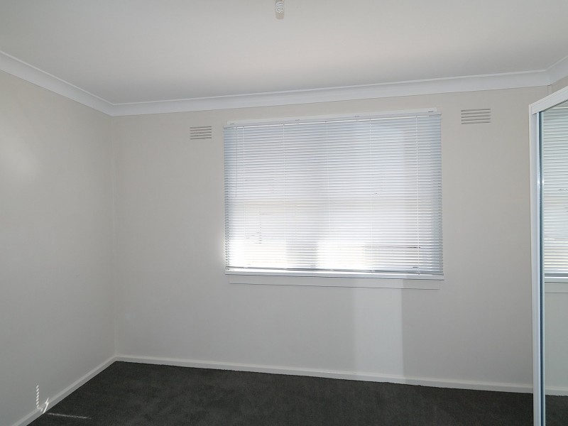 18 Tichborne Crescent, Kooringal NSW 2650