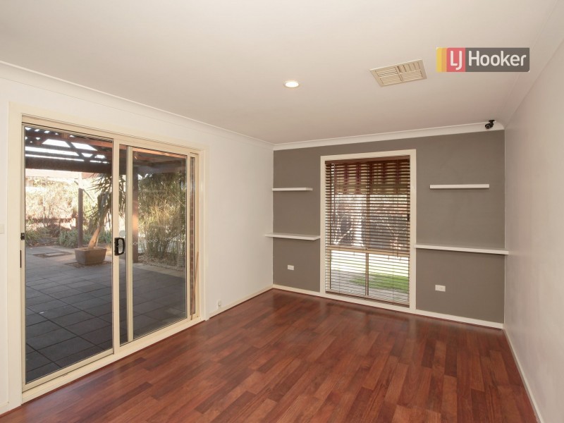 27 O’Connor Street, Tolland NSW 2650