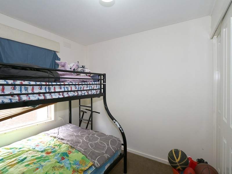 8 Adams Street, Ashmont NSW 2650