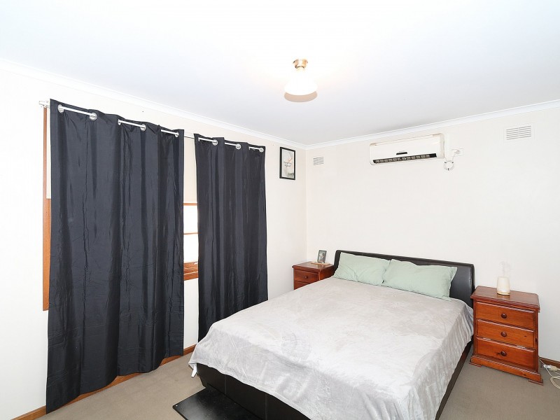 5 Baird Avenue, Kooringal NSW 2650