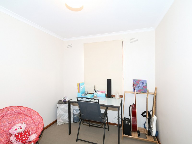 5 Baird Avenue, Kooringal NSW 2650