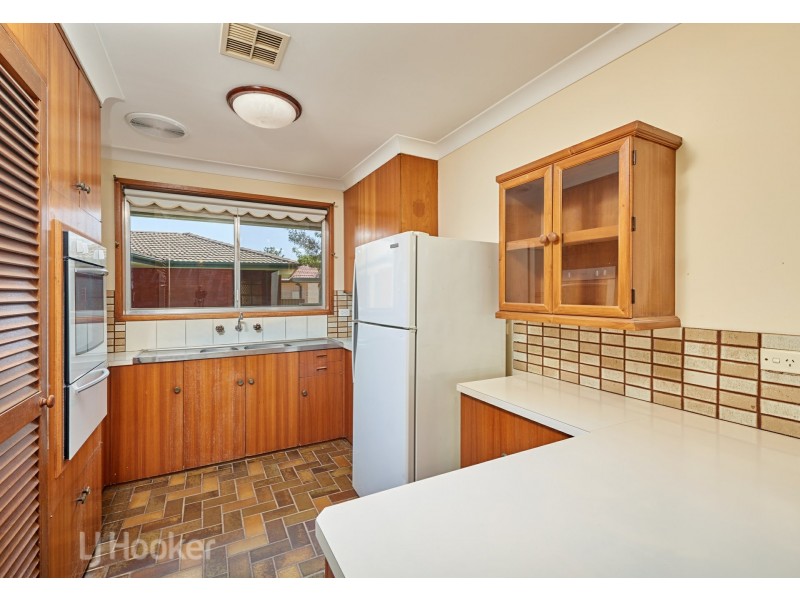 1 Bradley Place, Tolland NSW 2650