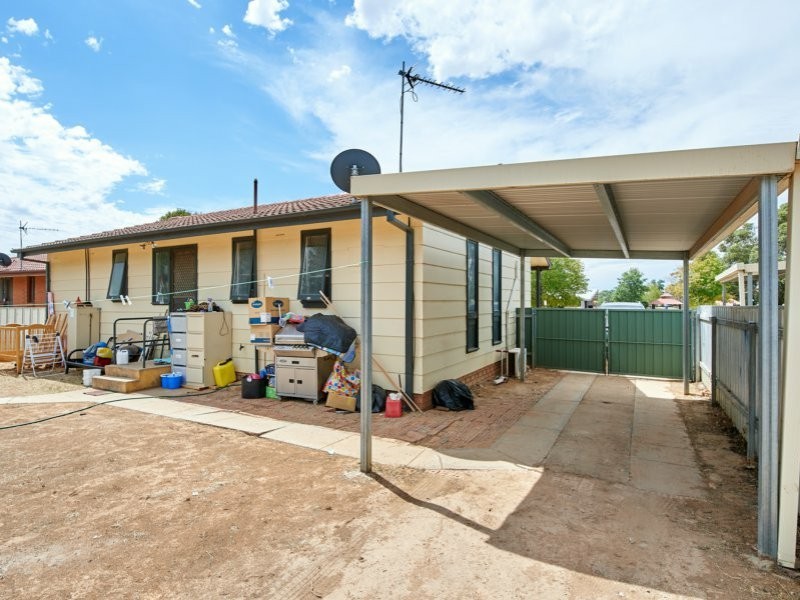 34 Bruce Street, Tolland NSW 2650