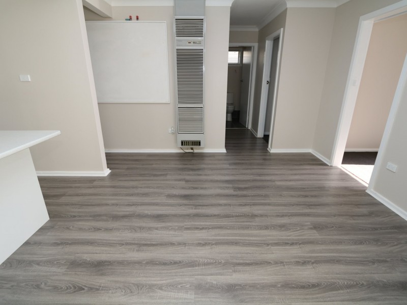 13 Tinga Crescent, Kooringal NSW 2650