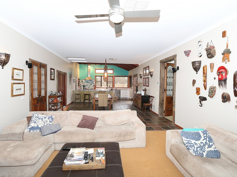 50 Gregadoo Road, Lake Albert NSW 2650