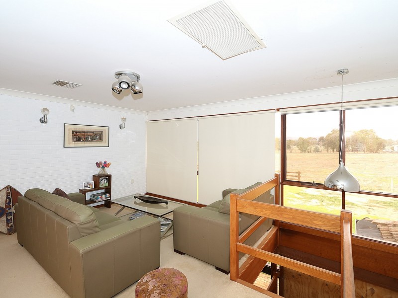 50 Gregadoo Road, Lake Albert NSW 2650