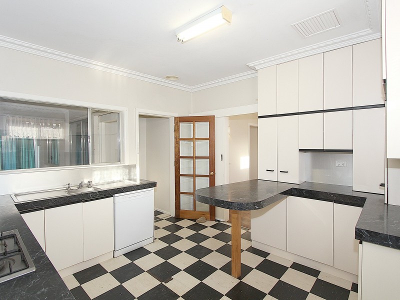 7 Marconi Street, Kooringal NSW 2650