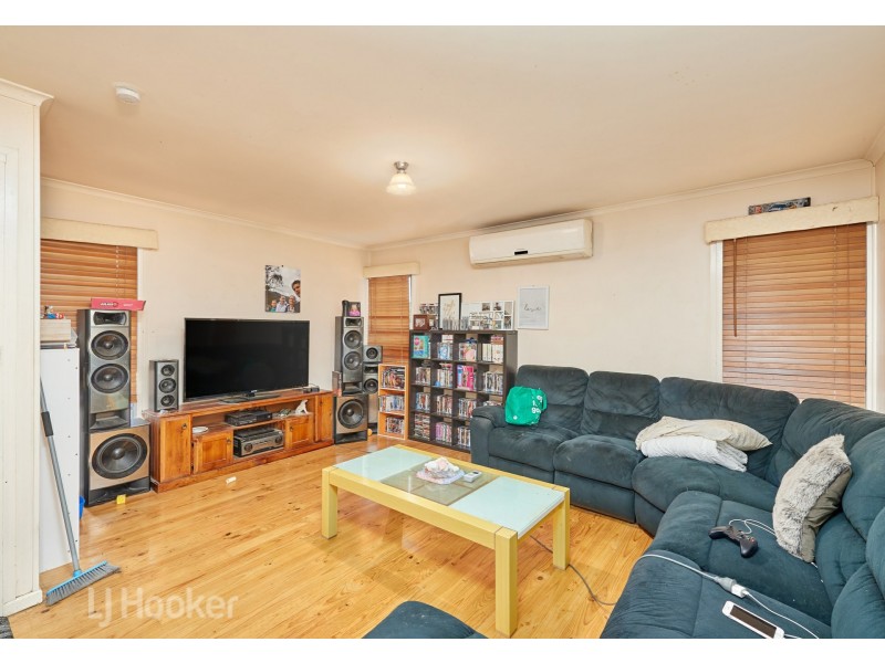 52 Ziegler Avenue, Kooringal NSW 2650
