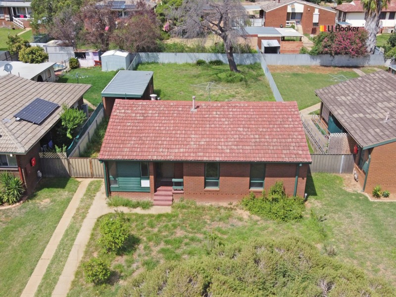 30 Blakemore Avenue, Ashmont NSW 2650