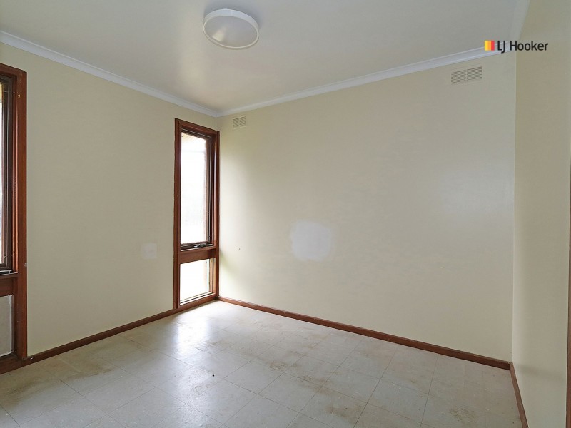 30 Blakemore Avenue, Ashmont NSW 2650