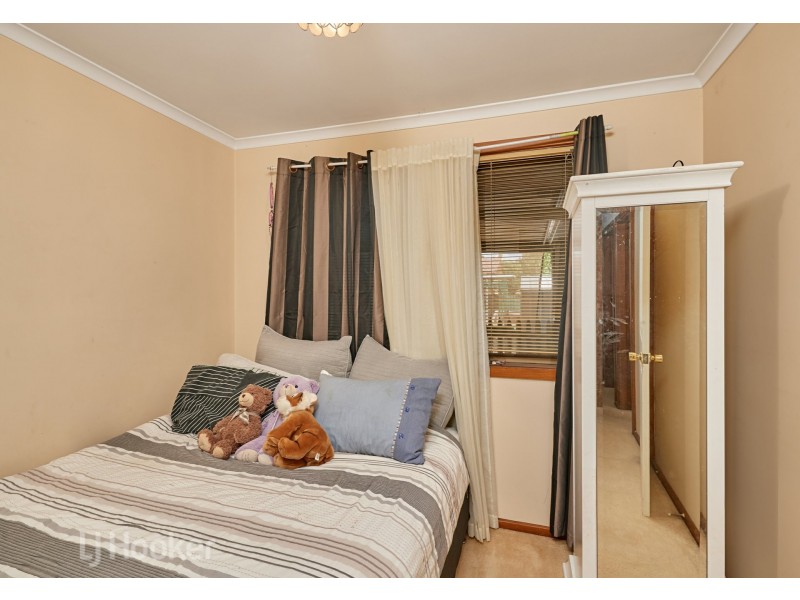 174 Fernleigh Road, Mount Austin NSW 2650