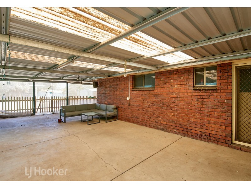 174 Fernleigh Road, Mount Austin NSW 2650