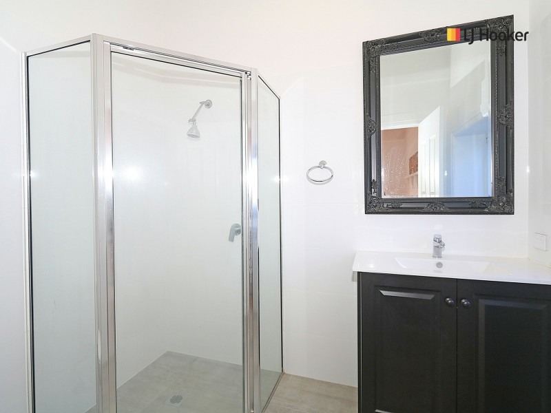 7 Bimbeen Street, Turvey Park NSW 2650