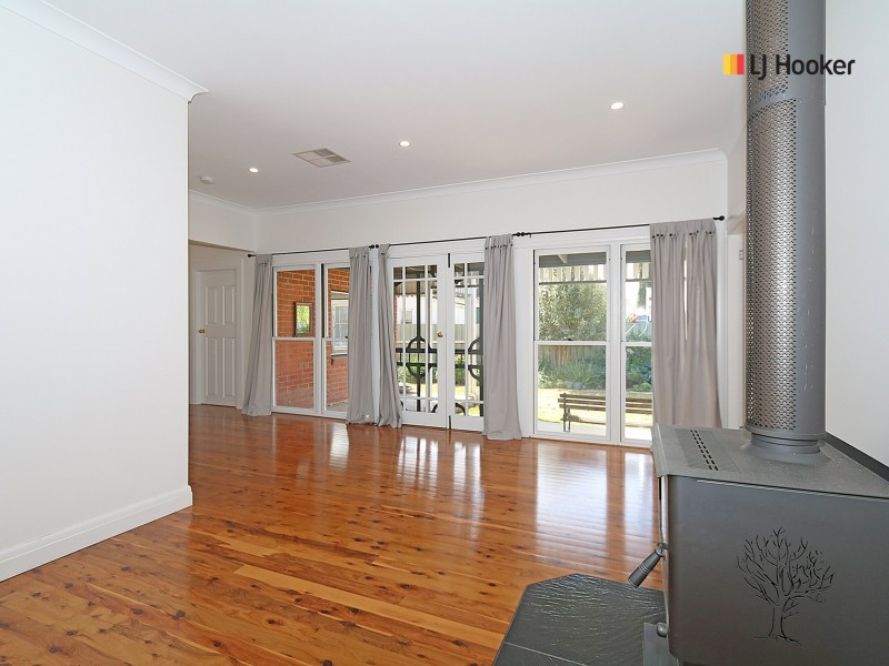 7 Bimbeen Street, Turvey Park NSW 2650