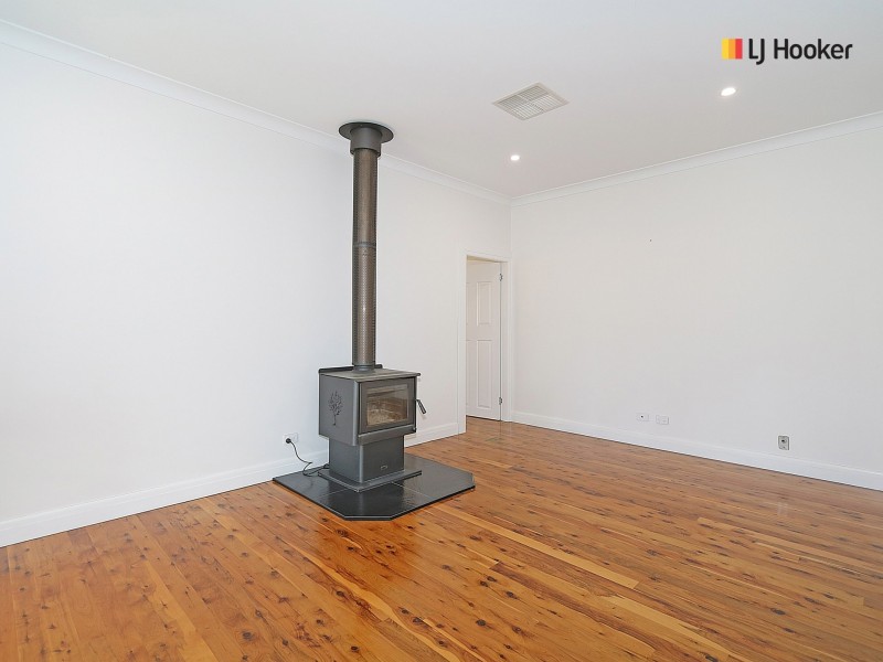 7 Bimbeen Street, Turvey Park NSW 2650