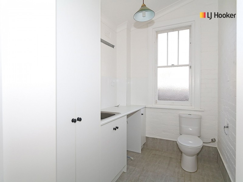 7 Bimbeen Street, Turvey Park NSW 2650