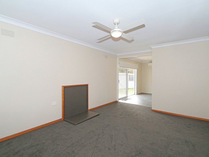 5 Immarna Place, Kooringal NSW 2650