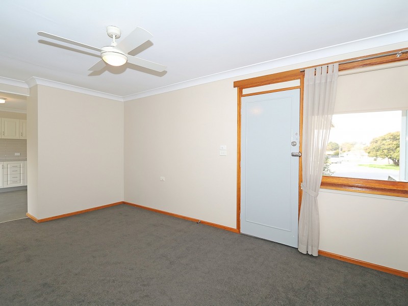 5 Immarna Place, Kooringal NSW 2650