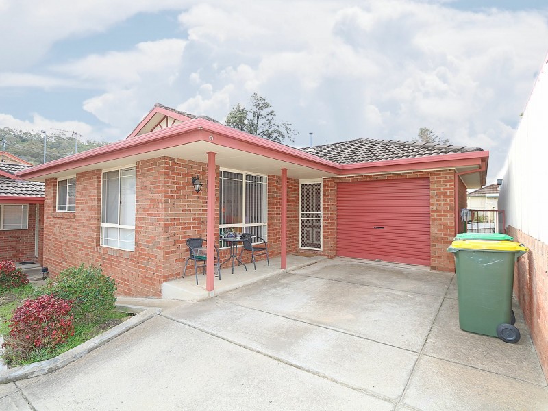 6/2 Kenneally Street, Kooringal NSW 2650