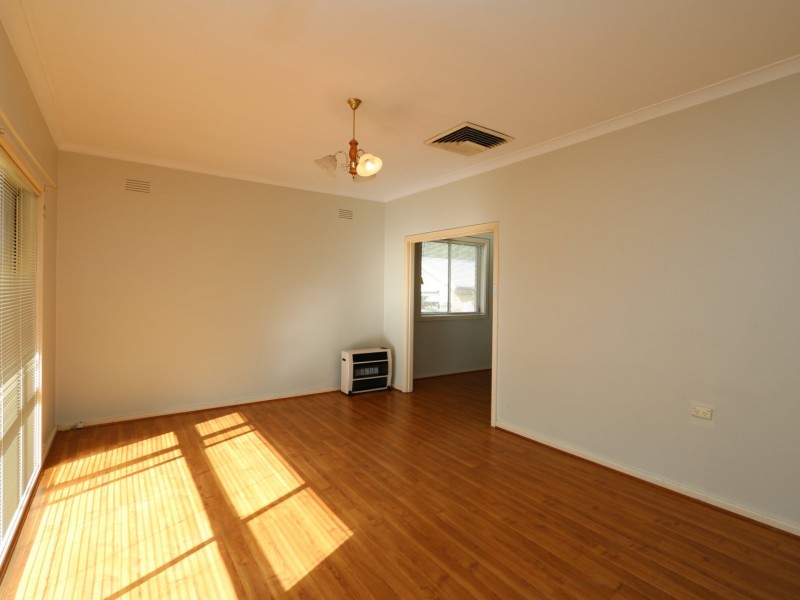 1/396 Lake Albert Road, Kooringal NSW 2650