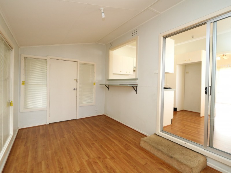 1/396 Lake Albert Road, Kooringal NSW 2650