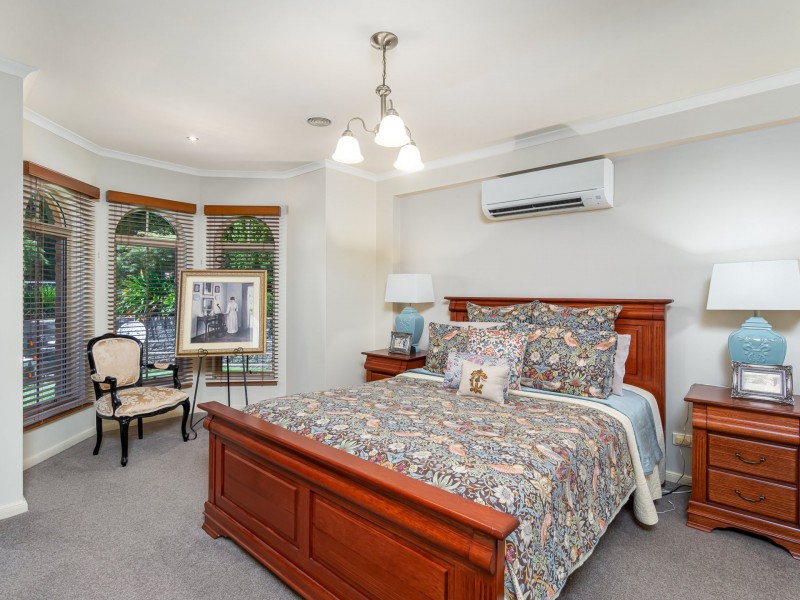 12 Yanko Crescent, Bourkelands NSW 2650