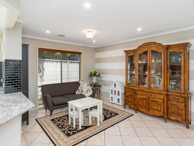 12 Yanko Crescent, Bourkelands NSW 2650